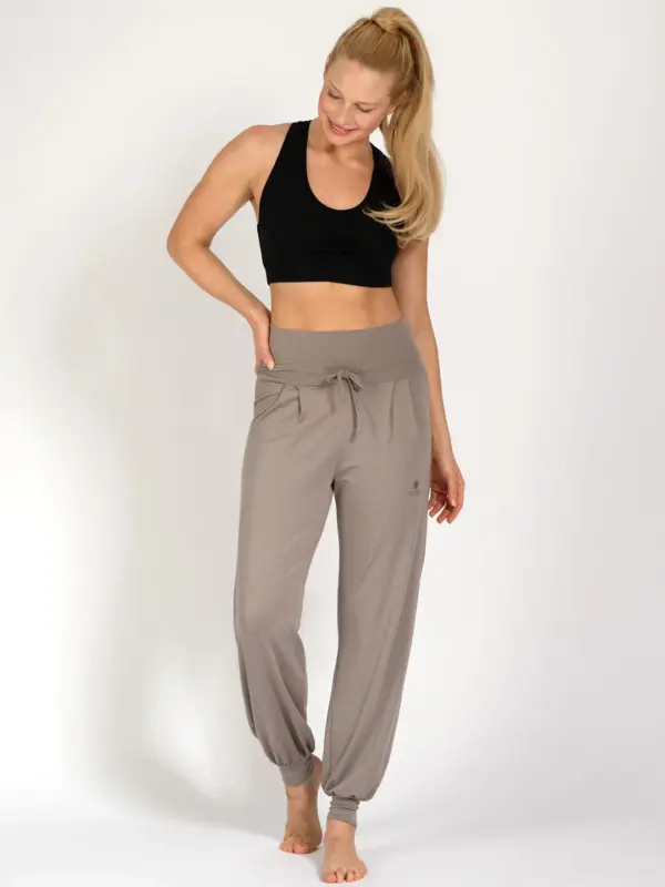 MAGADI Yogahose Florence aus Naturmaterial