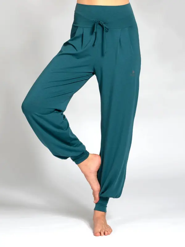 MAGADI Yogahose Florence aus Naturmaterial