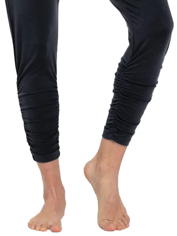 MAGADI Yogahose Francis aus Naturmaterial