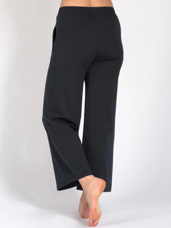 MAGADI Yogahose Naomi aus Naturmaterial
