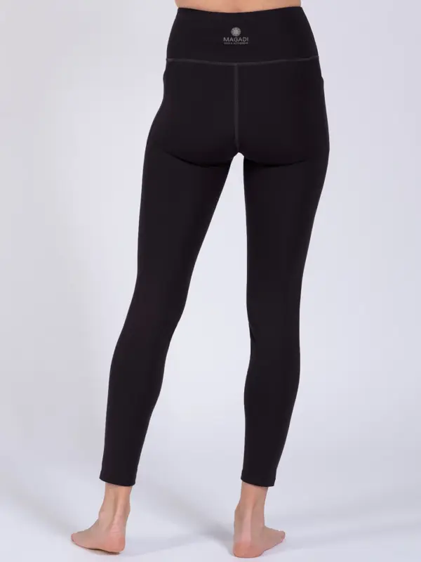 MAGADI Yoga Leggings Amalia aus softem Stretch