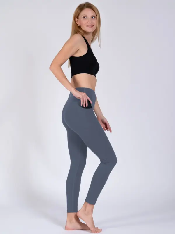 MAGADI Yoga Leggings Amalia aus softem Stretch