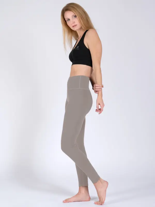 MAGADI Yoga Leggings Lina aus softem Stretch